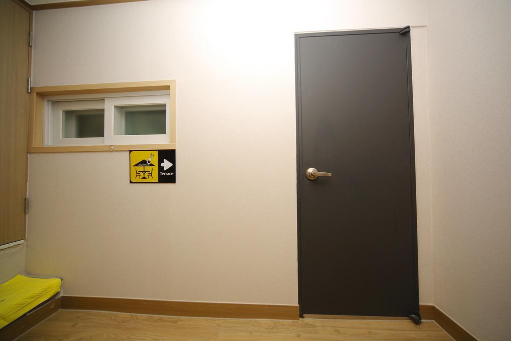 24 Guesthouse Kyunghee University Seúl Exterior foto